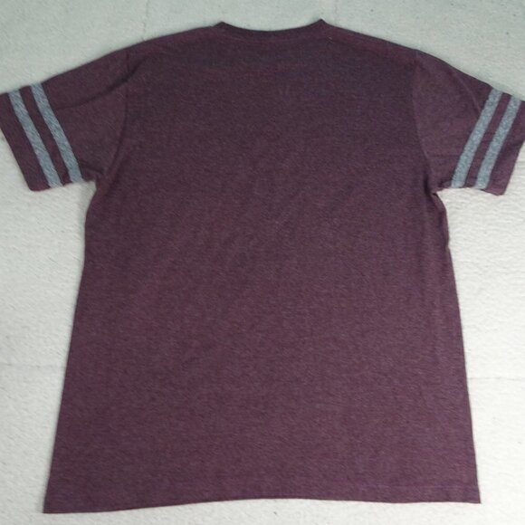 Star Wars The Force Awakens Maroon T-Shirt Medium - Picture 2 of 4